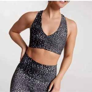 ❤️ Calia Black and White Sports Bra